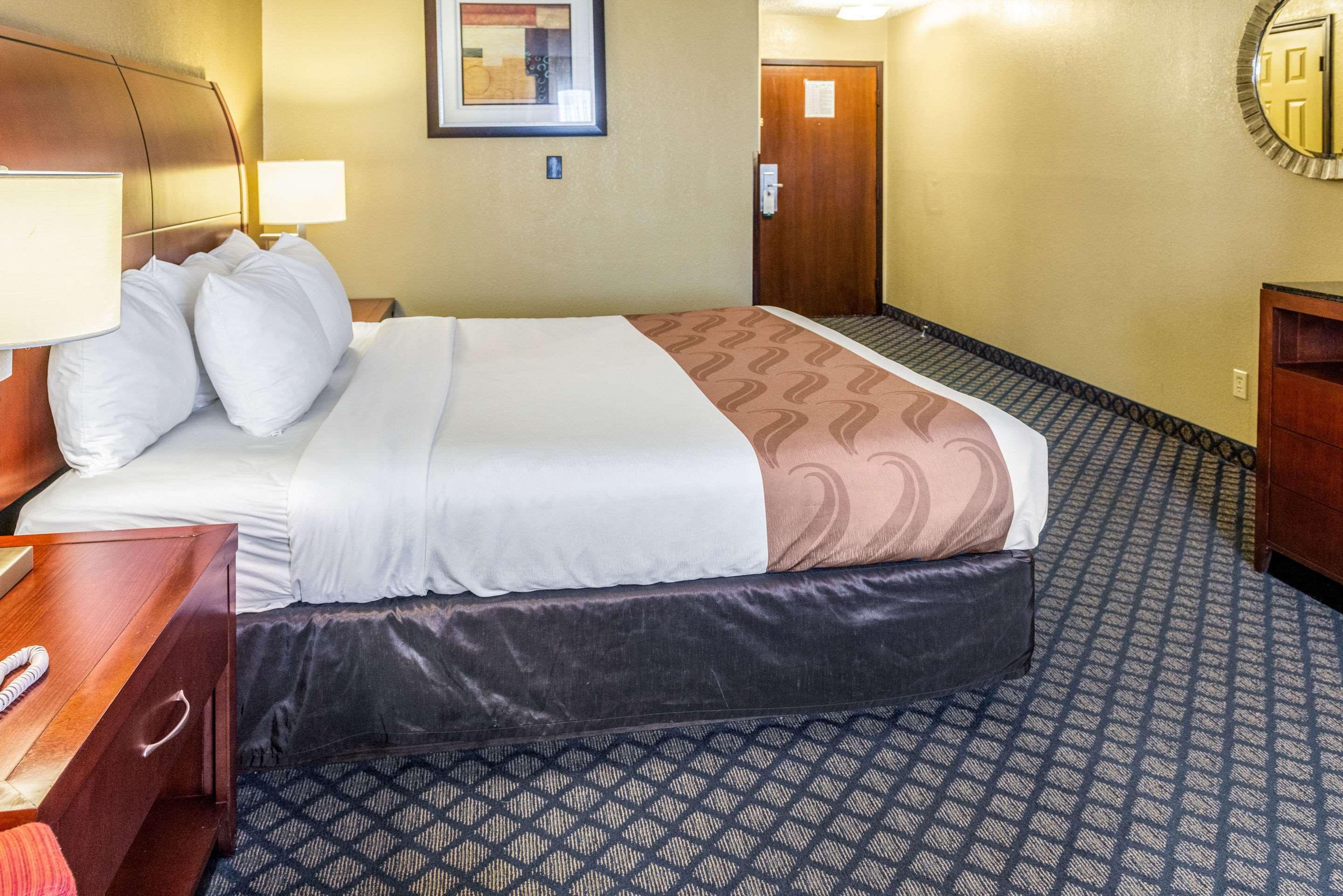 Quality Inn & Suites Seville Eksteriør bilde