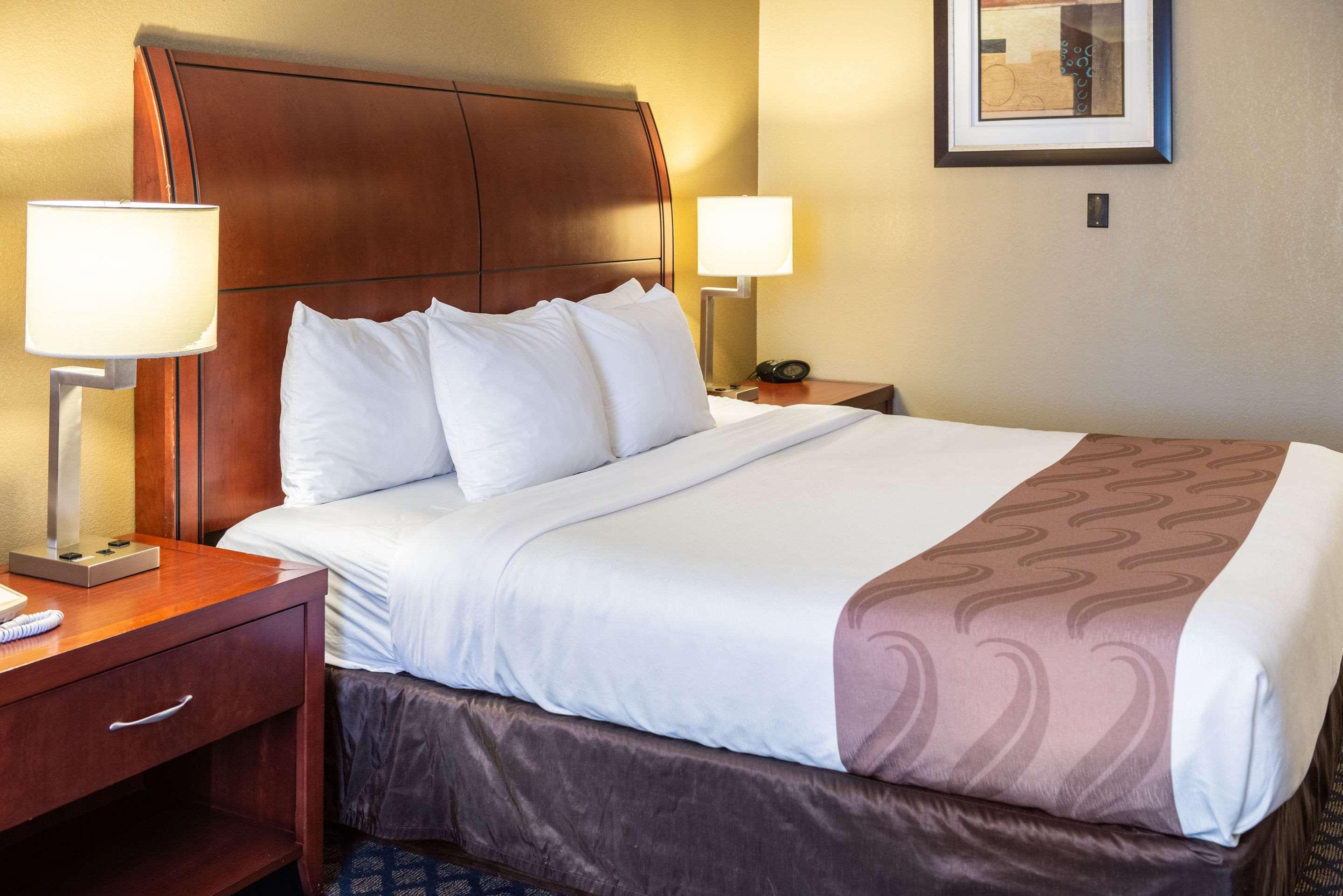 Quality Inn & Suites Seville Eksteriør bilde