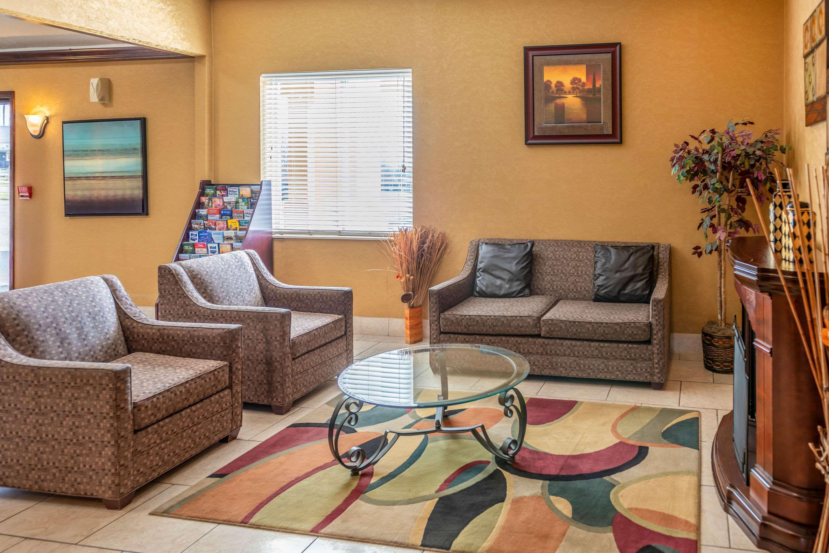 Quality Inn & Suites Seville Eksteriør bilde