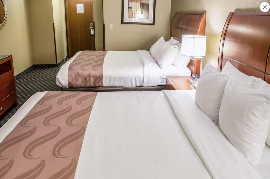 Quality Inn & Suites Seville Eksteriør bilde