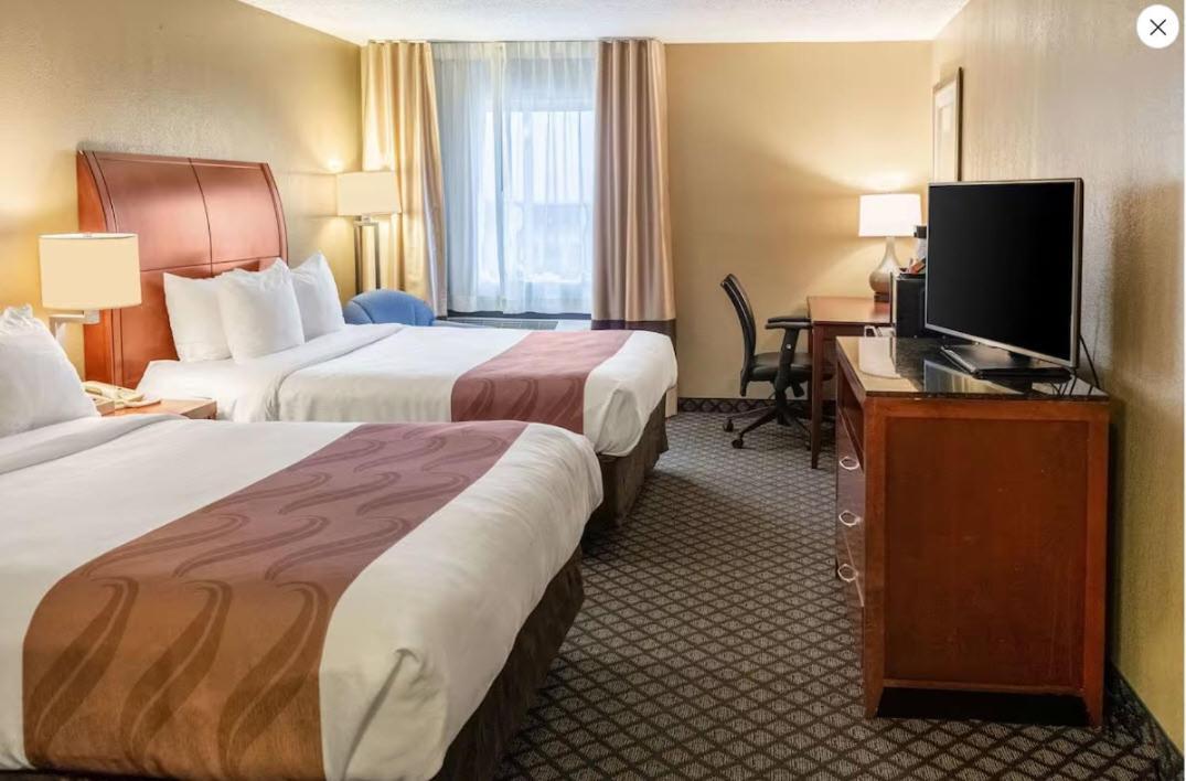 Quality Inn & Suites Seville Eksteriør bilde
