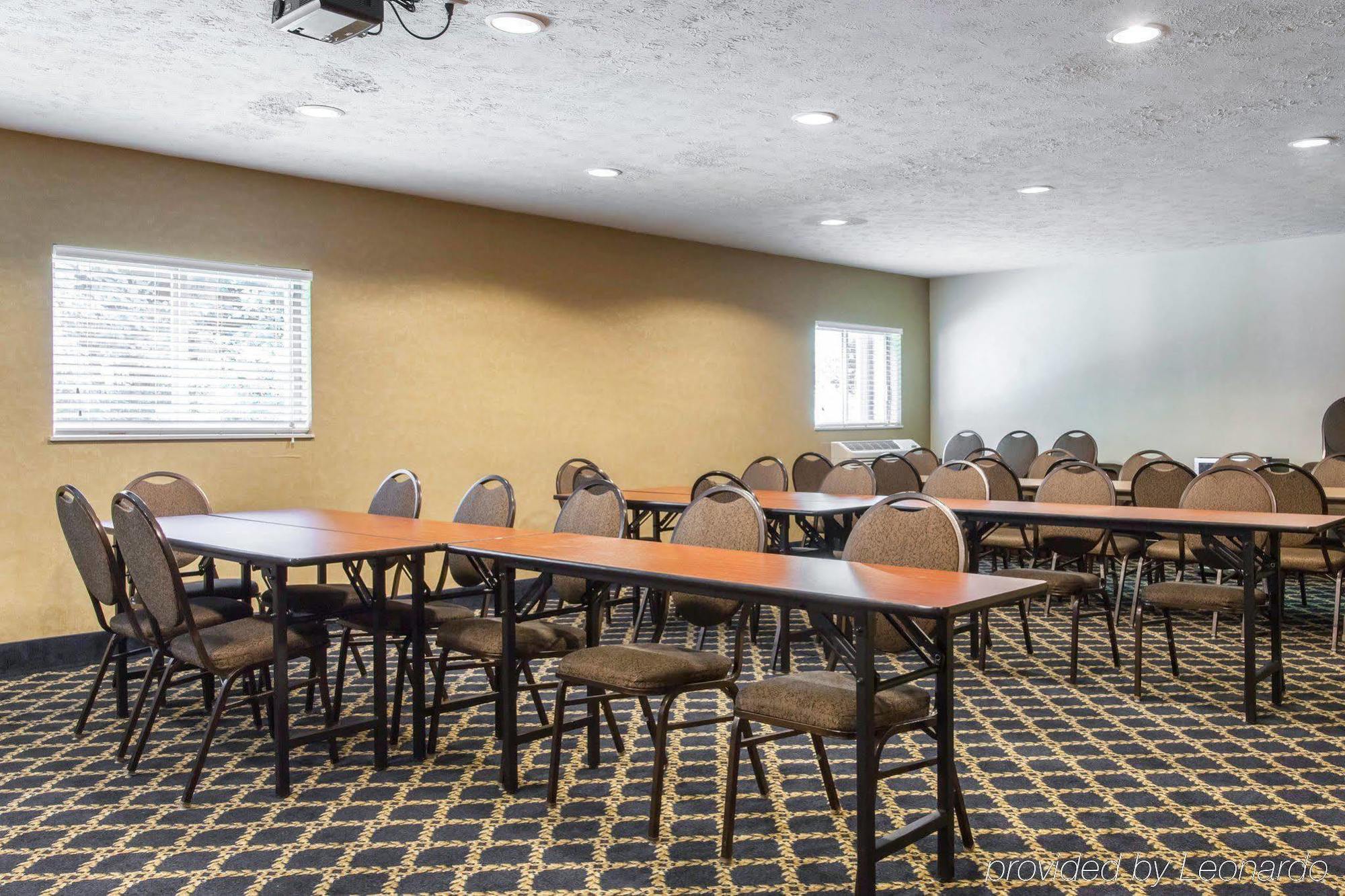 Quality Inn & Suites Seville Eksteriør bilde