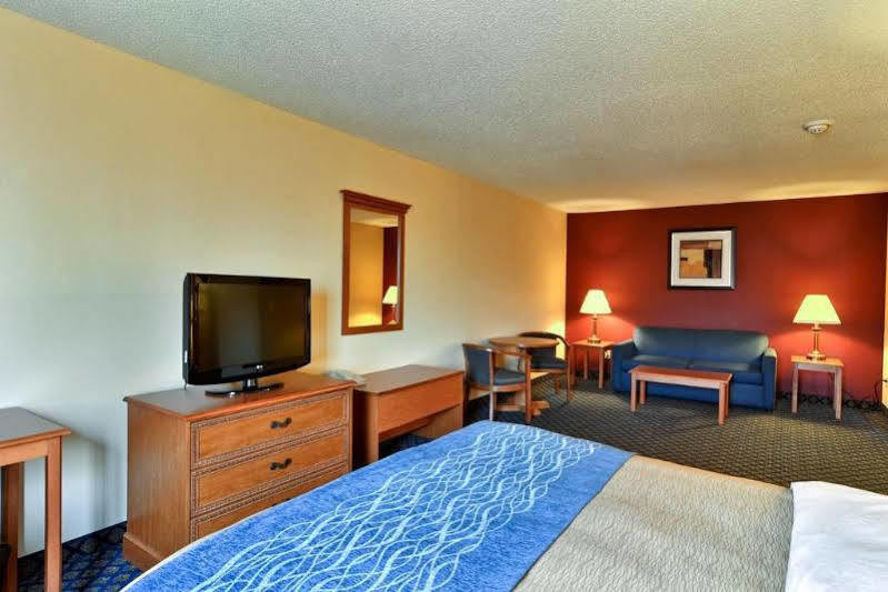 Quality Inn & Suites Seville Eksteriør bilde